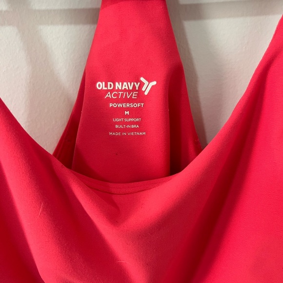 Old Navy Crop Active - Picture 2 of 3